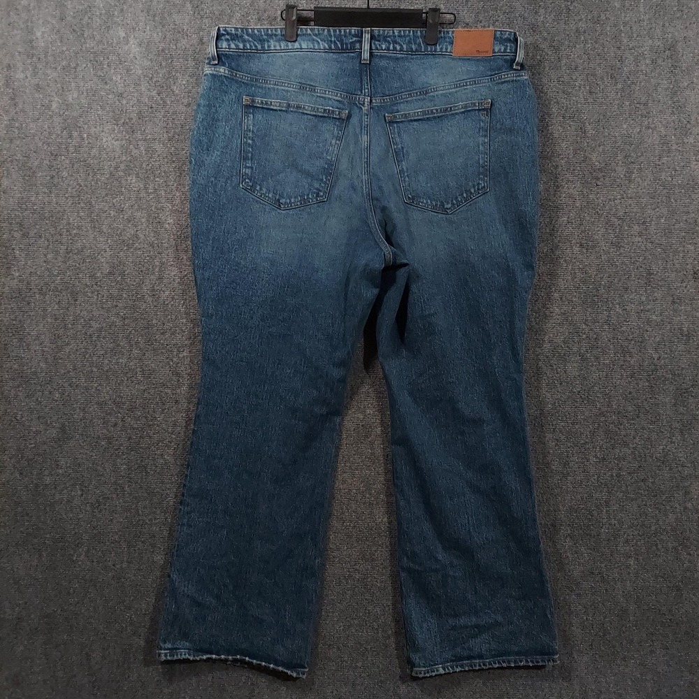 NEW Madewell Relaxed Bootcut Jeans Womens 18W Plus Blue High Rise Stretch 42x30 - Picture 2 of 11